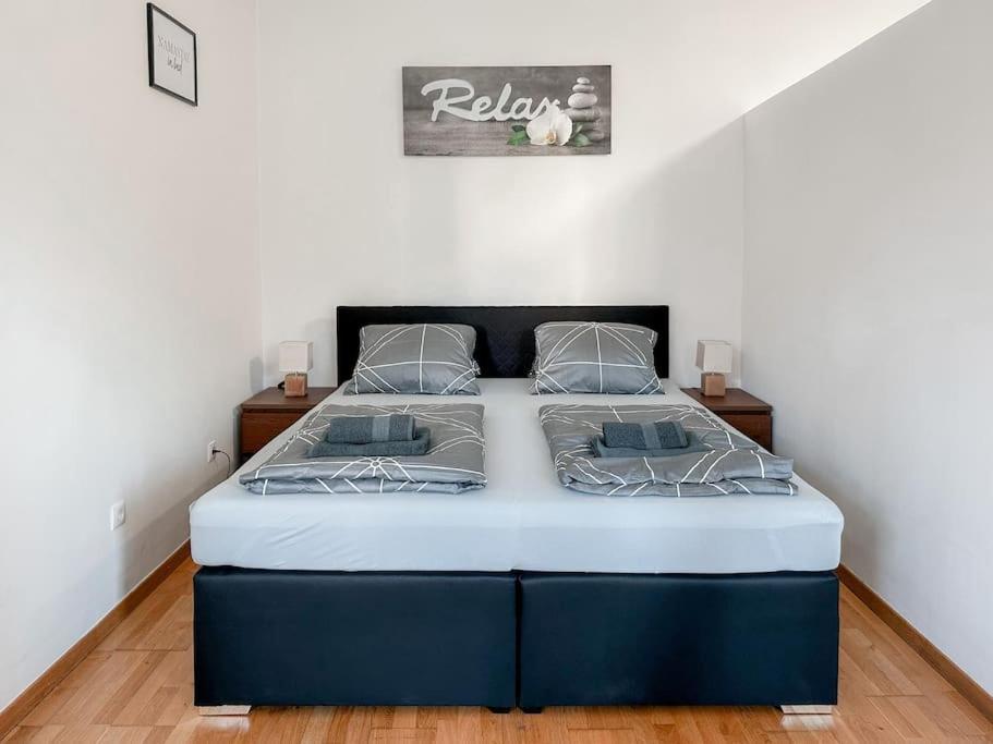 Lend - Design Apartment 1 Грац Экстерьер фото